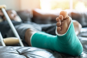 Symptoms of a Broken Foot